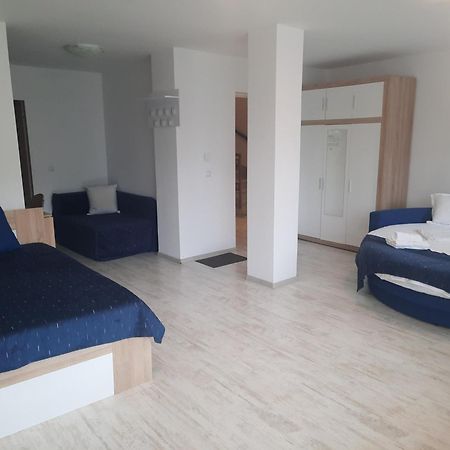 Vila Alba Brasov Luaran gambar