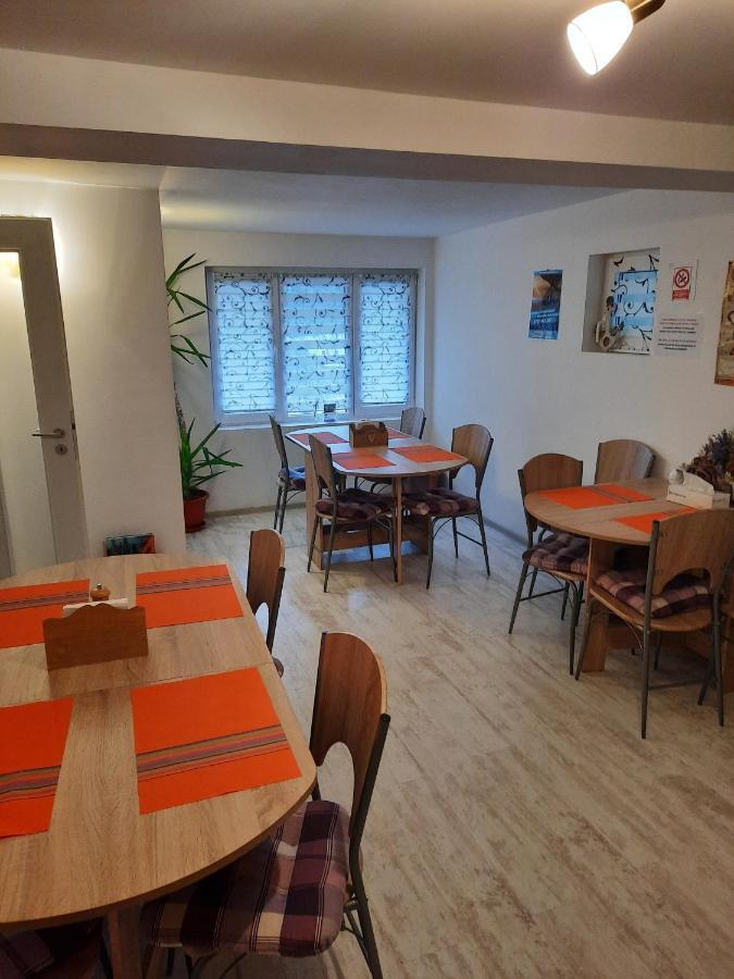 Vila Alba Brasov Luaran gambar
