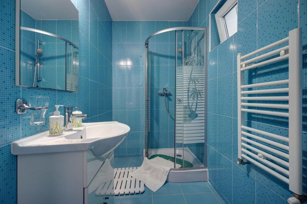 Vila Alba Brasov Luaran gambar