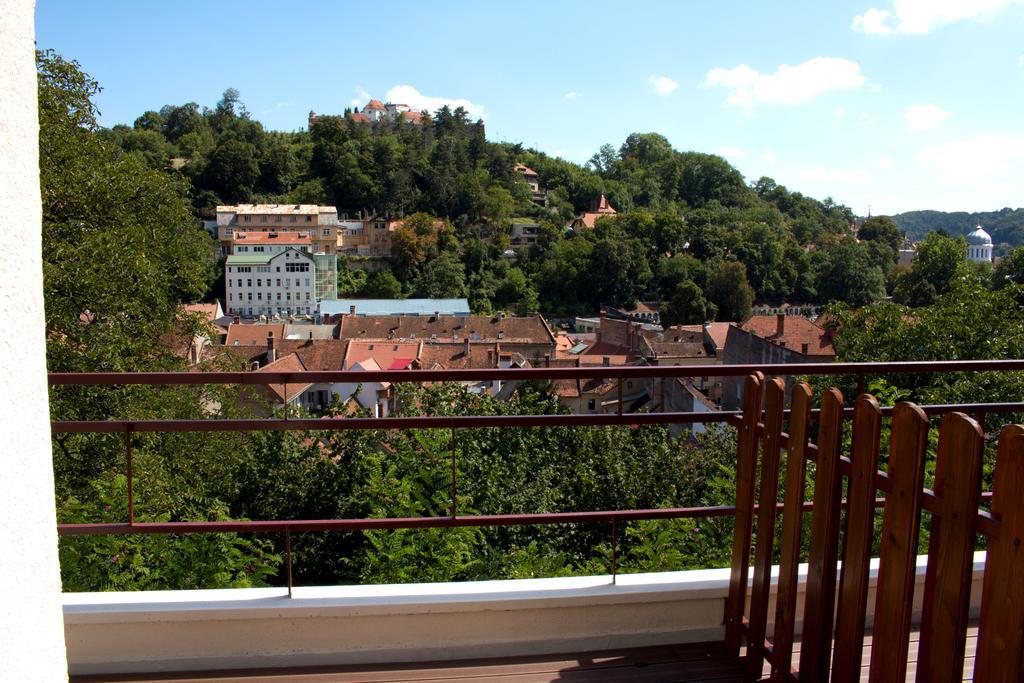 Vila Alba Brasov Luaran gambar